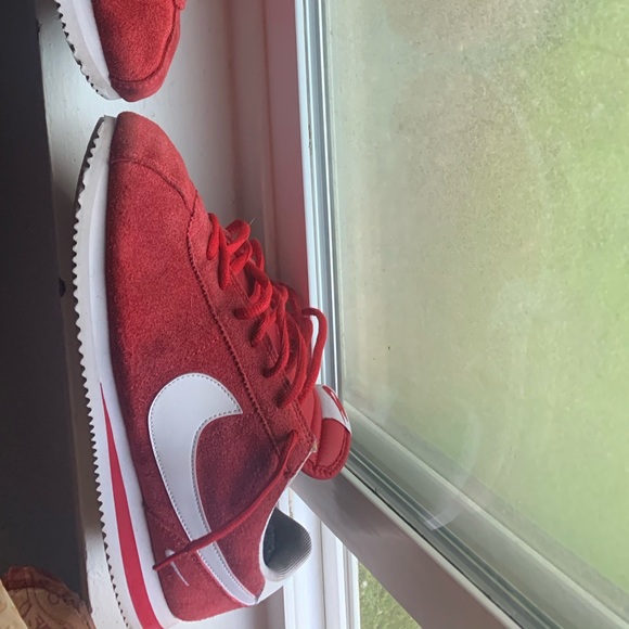 nike double swoosh cortez